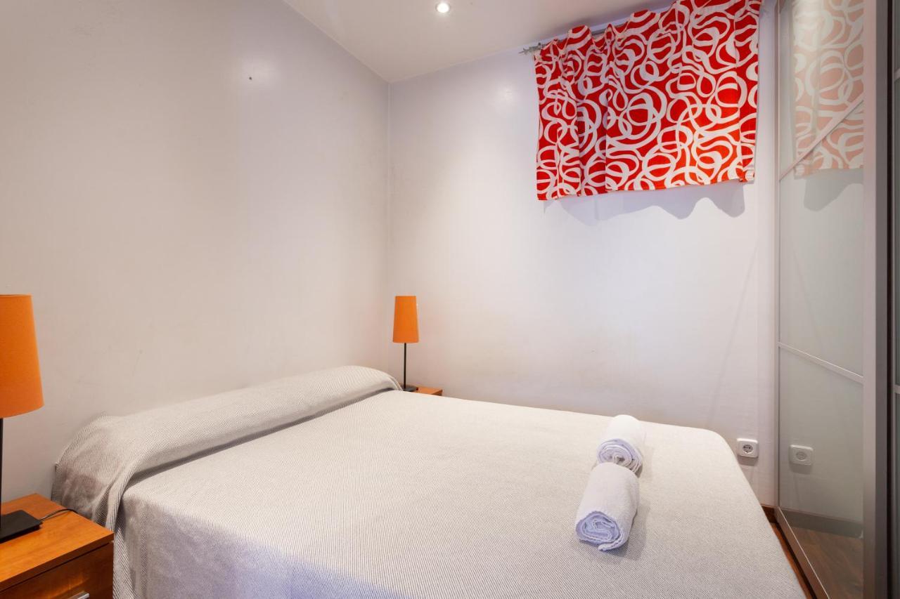 Aparteasy - Turo Park With Lovely Balcony Barcelona Kültér fotó